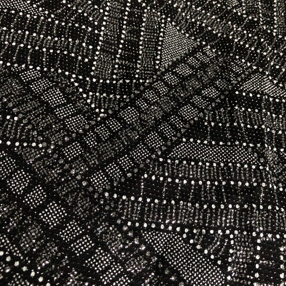 HTF LuLaRoe Elegant Collection Julia - Picture 2 of 5